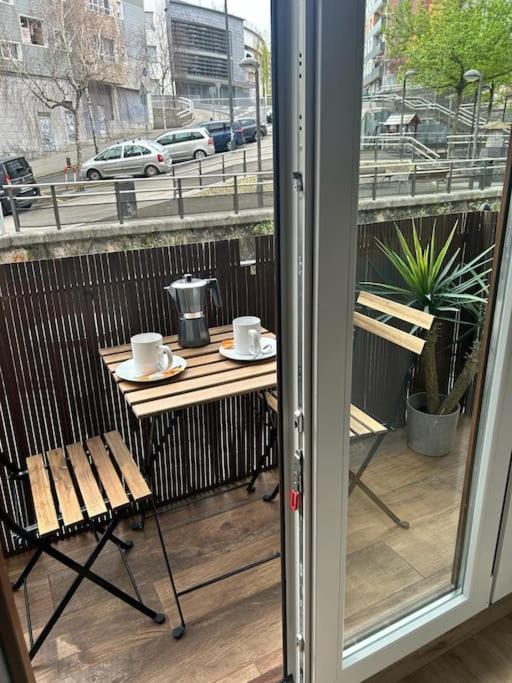 Piso Deluxe Con Balcon Cerca Del Casco Viejo Apartment บิลเบา ภายนอก รูปภาพ